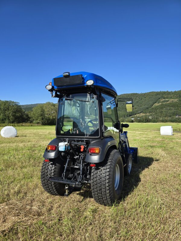 Solis 26 4WD Med Hytte H-serie Hydrostatdrift - Bilde 2