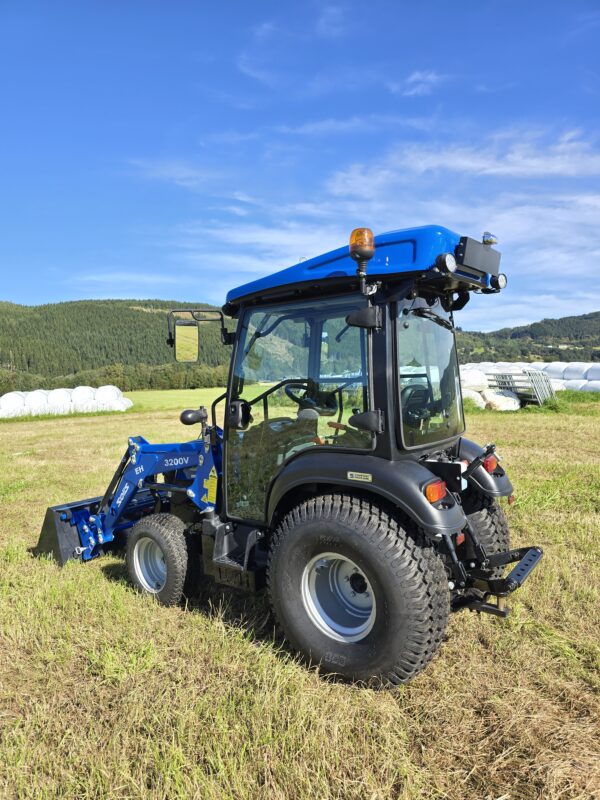 Solis 26 4WD Med Hytte H-serie Hydrostatdrift - Bilde 3