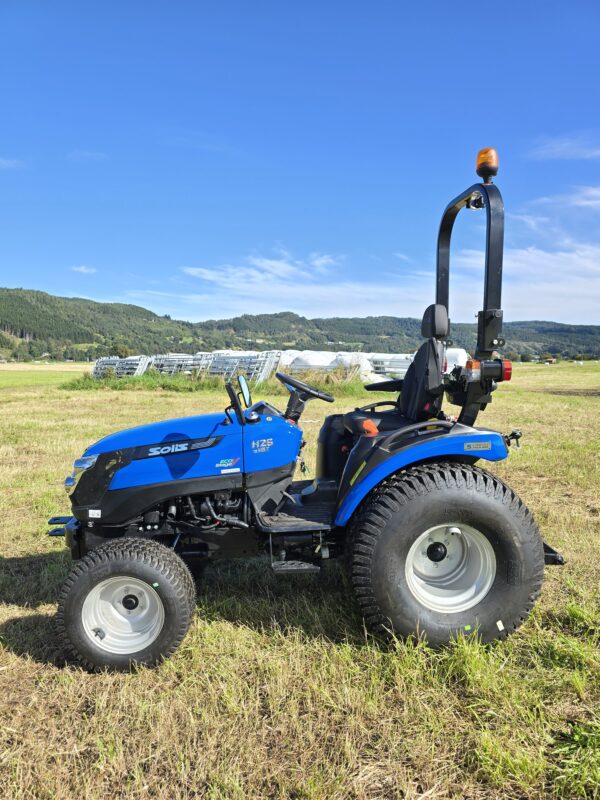 Solis 26 4WD åpen H-serie Hydrostatdrift - Bilde 2