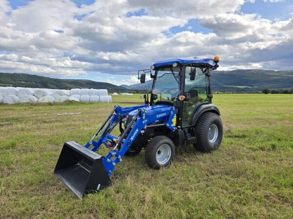 Solis 26 4WD Med Hytte H-serie Hydrostatdrift
