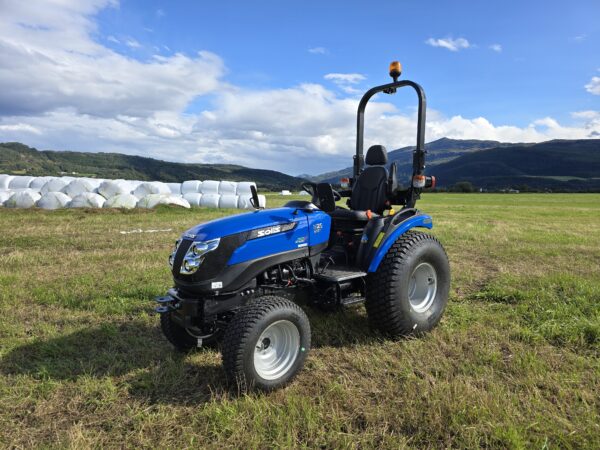 Solis 26 4WD åpen H-serie Hydrostatdrift
