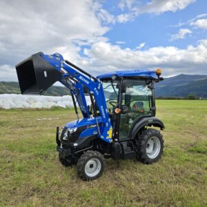 Solis 26 9+9 4WD Med Hytte