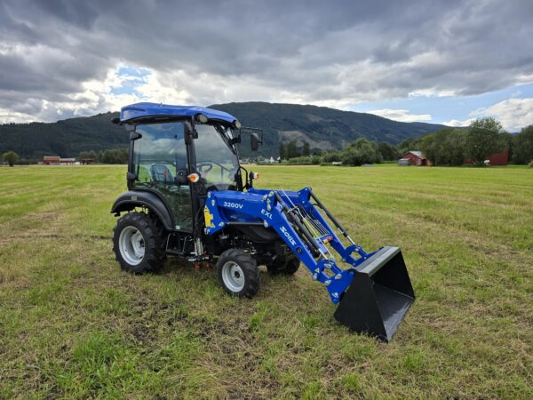 Solis 26 9+9 4WD Med Hytte - Bilde 2